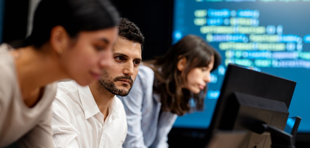 <p>Prepared vs. vulnerable: How middle market leaders face cyber and fraud threats</p>
