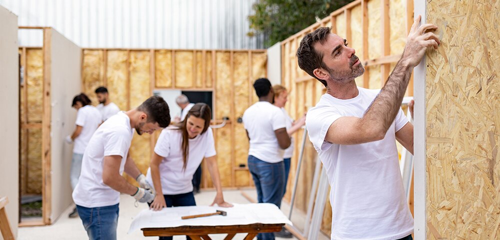 <p>Weathering the Storm: How Nonprofits Can Thrive in Uncertain Times</p>
