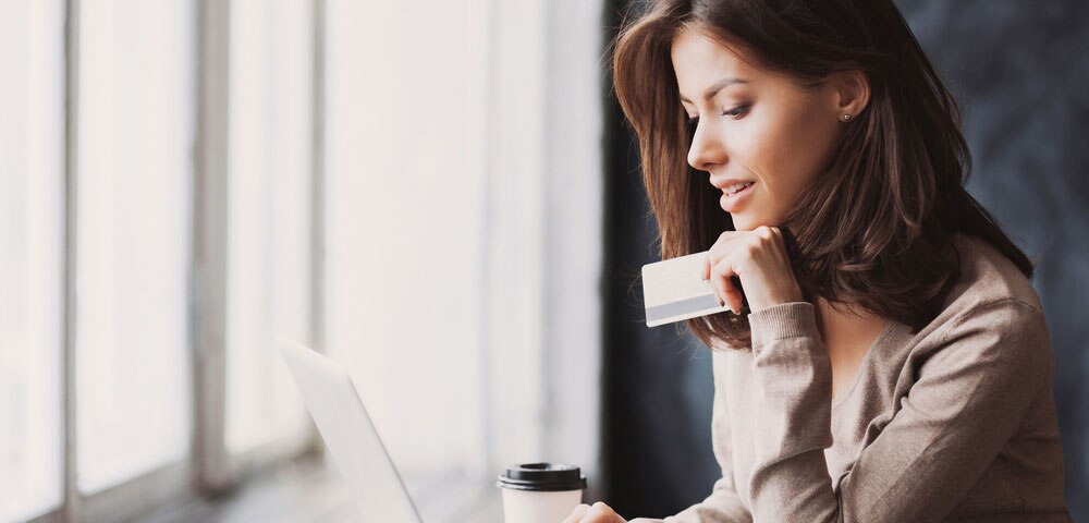 What to Consider When Choosing Your First Credit Card